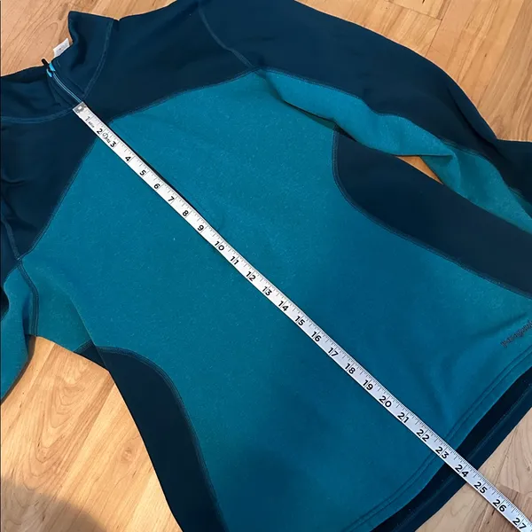 Patagonia Quarter Zip Sweater Women’s Large Blue Teal - Image 4