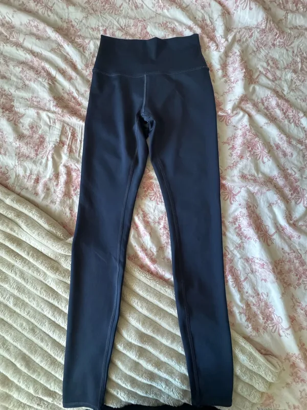 Alo leggings - Image 2