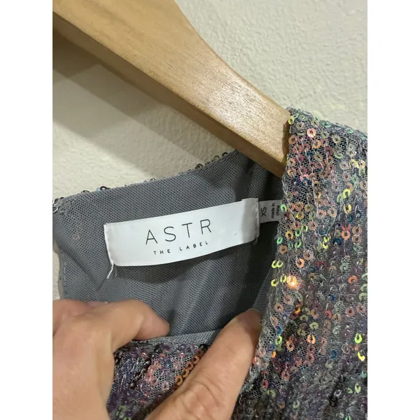 ASTR The Label Womens Sequin Sleeveless Bodysuit Grey Multi XS Party Night Out - Image 6