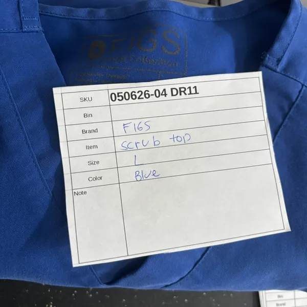 FIGS‎ Scrub Top Blue L - Image 10