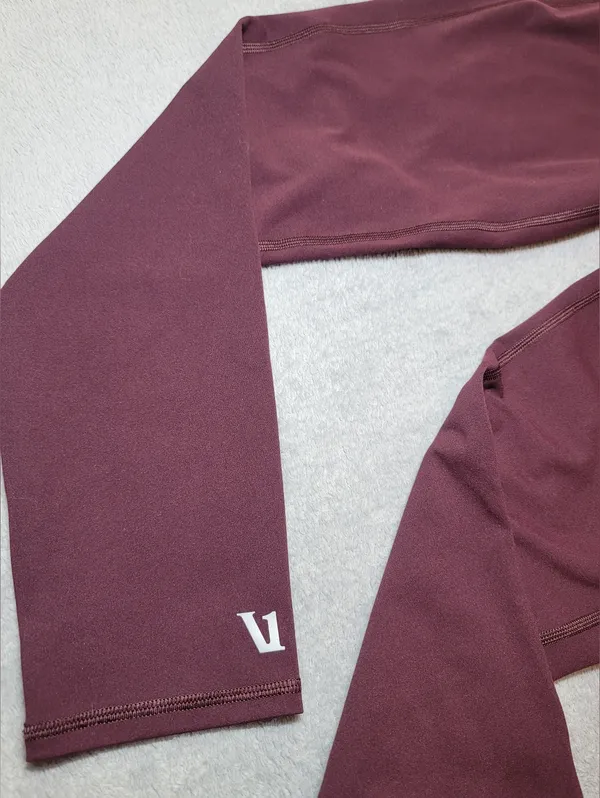 Vuori Pace High Rise Leggings Size Medium Burgundy Yoga Running Athletic - Image 8