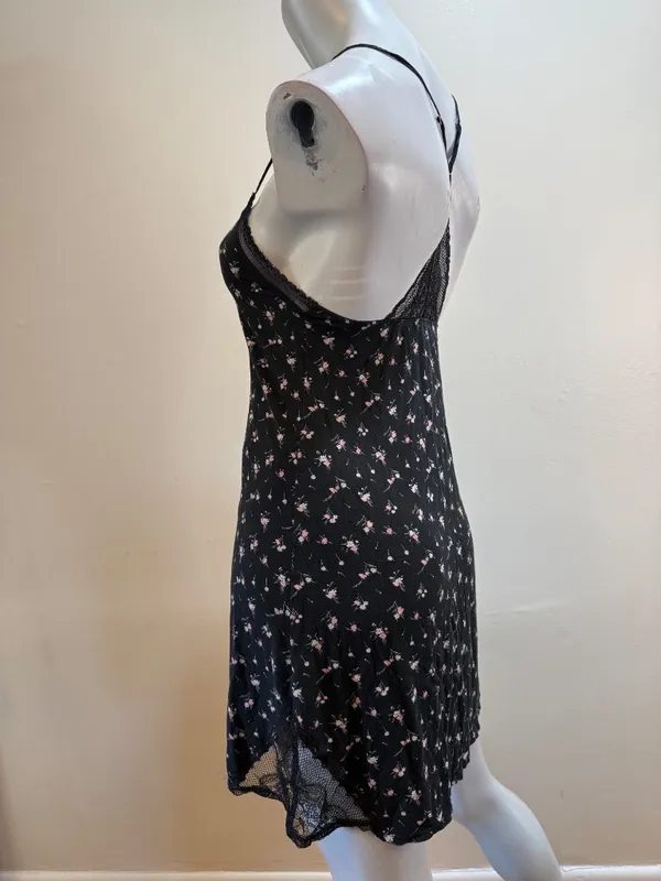 Victoria's Secret Lacey Strappy Mesh Coquette Floral Dainty Dreamy Whimsigoth Slip Dress XS - Image 4