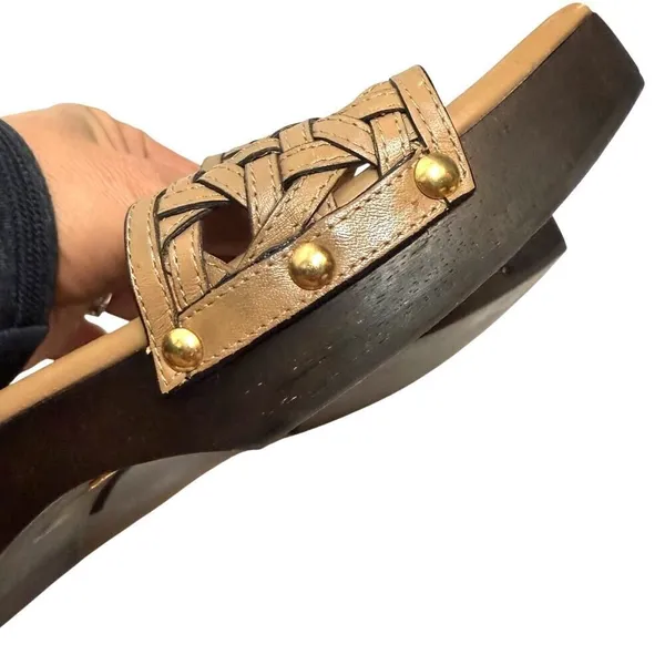 Nearly New! Tory Burch Basketweave Calfskin Clog Sandals Sz. 7.5 - Image 4