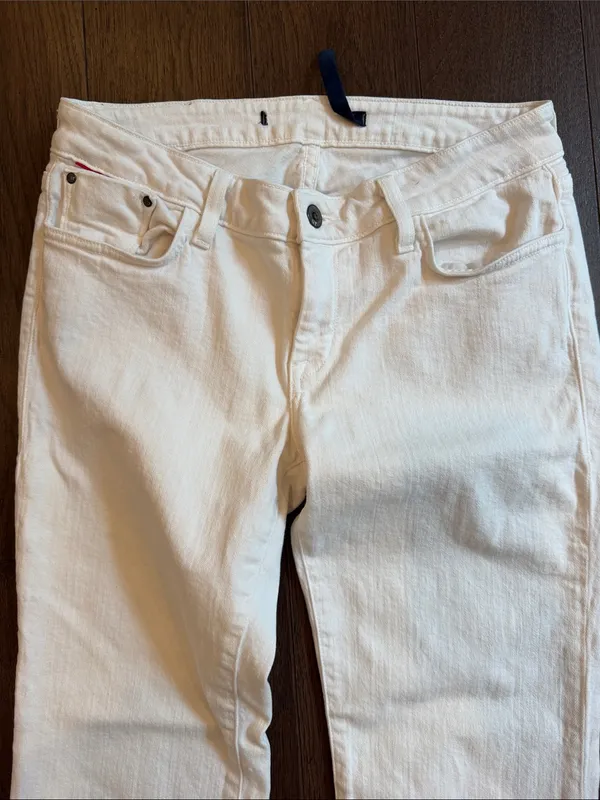 !it jeans Diva White Flare Jeans Size 29 - Image 2