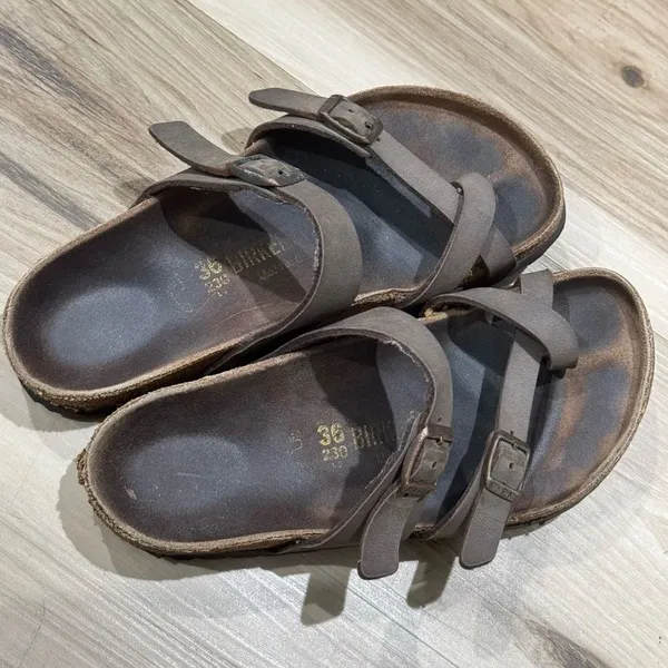 Birkenstock Mayari Buckle Slides Sandals Women’s (36) 5.5 - Image 4