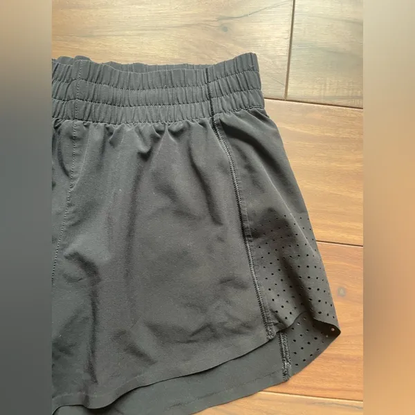Athleta Hustle 3" Short Size XXS - Image 5