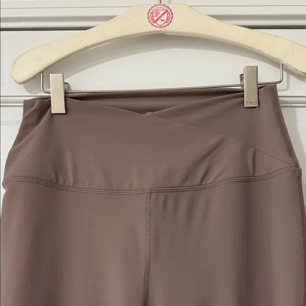 Yogalicious Brown Flare Pants Leggings Size L - Image 2