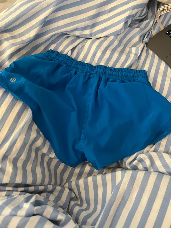 Blue Lululemon Shorts Hotty Hot - Image 4