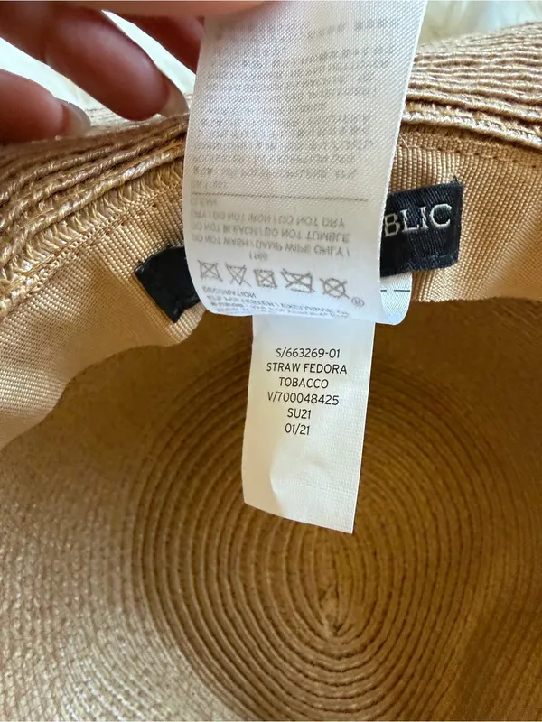 Banana Republic straw fedora - Image 6