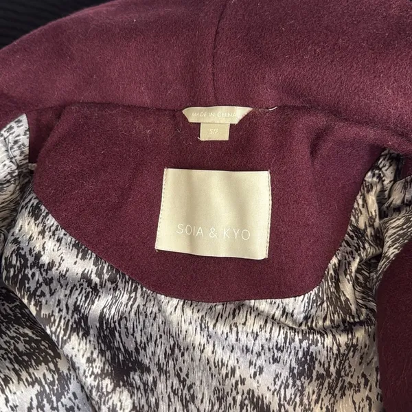 Soia & Kyo Arya Wool Blend Hooded Coat in Merlot Size Small - Image 10