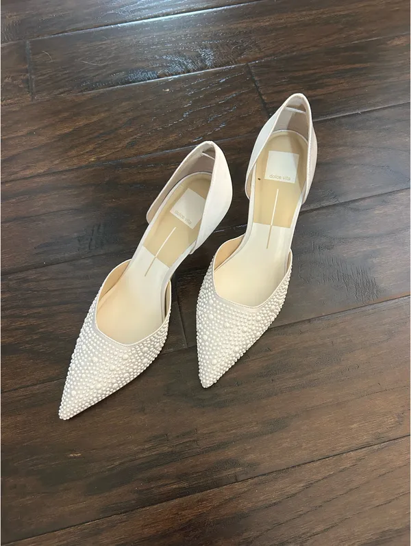 DV by Dolce Vita Heels - Image 4