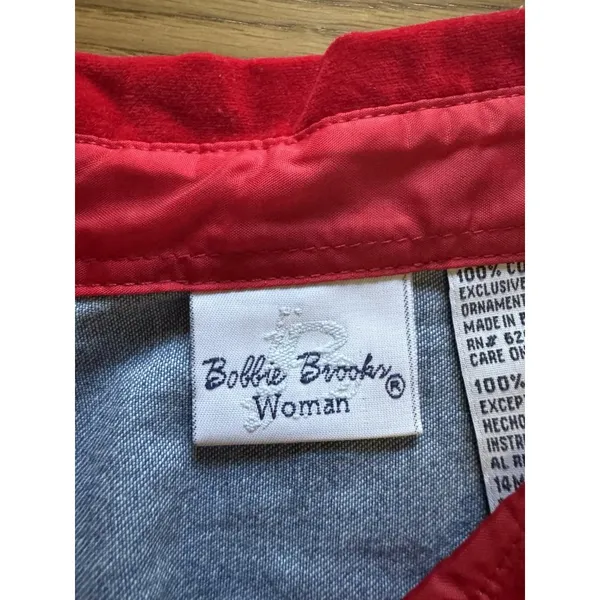 Bobbie Brooks Woman size 14W/16W Embroidered Ornaments Christmas Denim Shirt VTG - Image 3