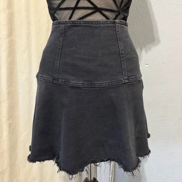 Free People Black Highlands Washed Denim A‎ Line Mini Skirt Distressed Raw Hem 0 - Image 3