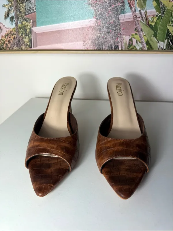 Pazzion Brown Crocodile Embossed Stiletto Mule Heels Open Toe Size 11 3.5in - Image 3