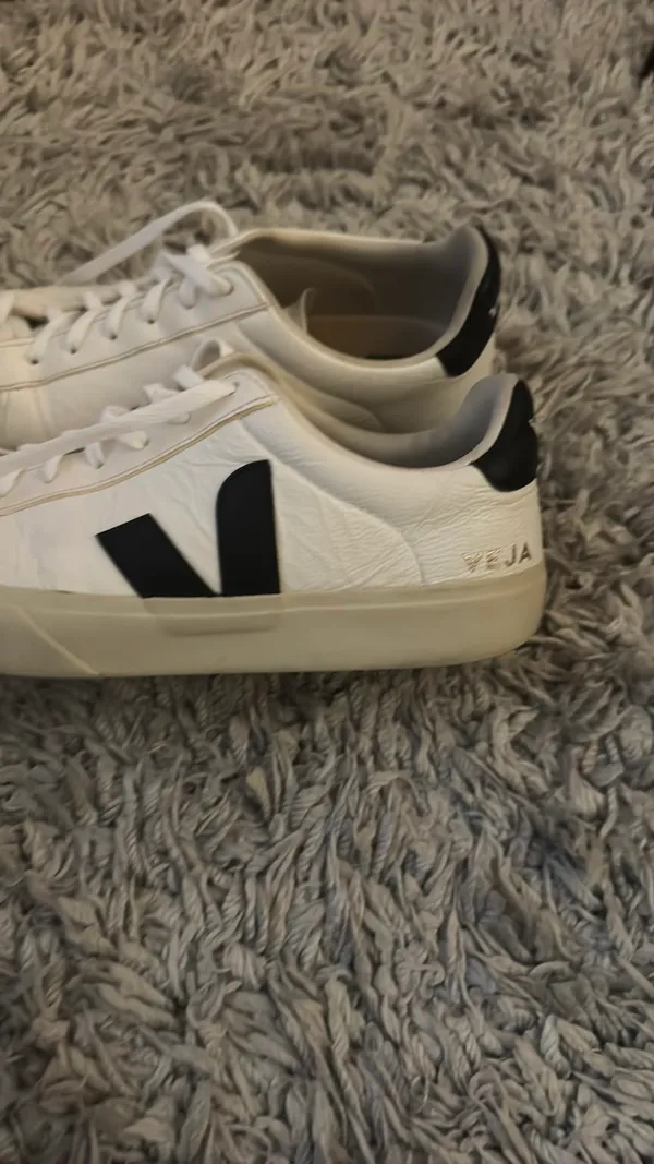VEJA White Sneakers - Image 7