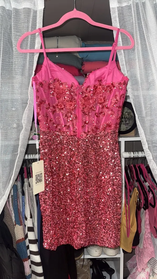 HOCO dress STACEES - Image 4