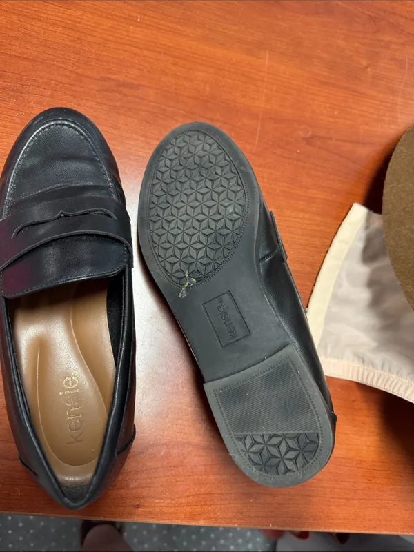 Kensie loafers size 7 // 080941 - Image 2