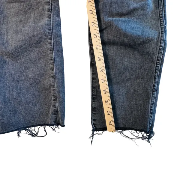 Madewell Stovepipe High Rise Straight Leg Jeans Faded Black Raw Hem 28‎ Grunge - Image 8