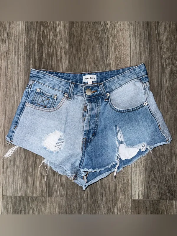 Superdown Lydia Two-Tone Denim Shorts Size 25 Festival Beach Summer Revolve - Image 4