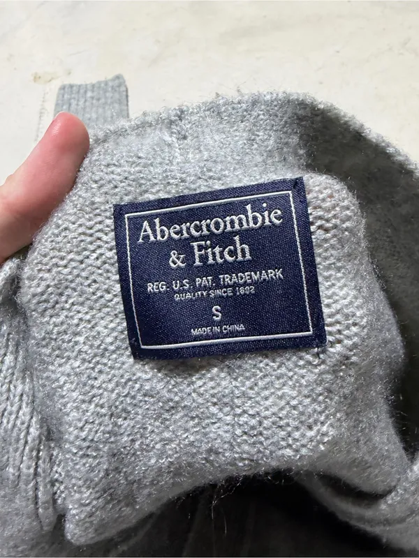 Abercrombie & Fitch Light Gray Open-Front Cardigan small - Image 3