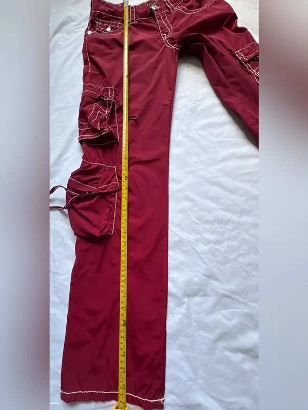 True Religion Ricki Big T Burgundy With Contrasting White Y2K women pants cargo - Image 10