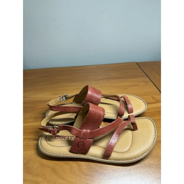 BORN Thong Strap Sandals Leather Slingback Strap Red Adjustable Flat‎ 7M Size 7 - Image 3