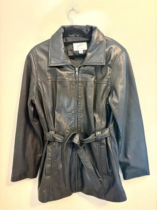 Vintage Jacqueline Ferrar Lambskin Leather Belted Jacket Black M 90s - Image 2