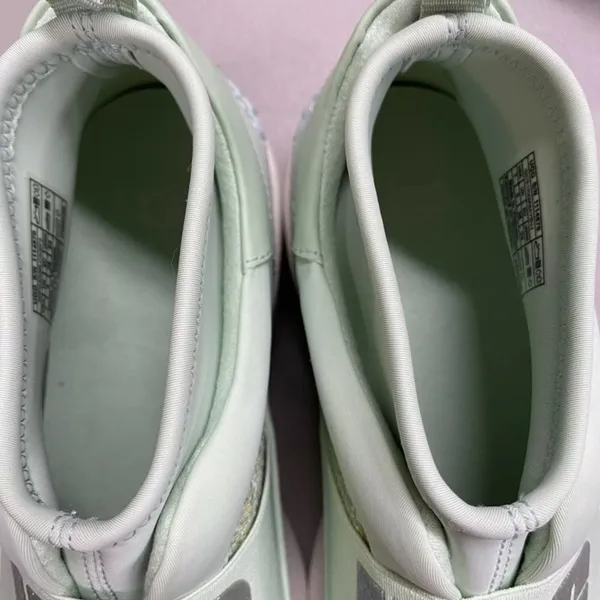 Ugg Sneaker Glitter Chunky Mint Green Spellout Graphic Strap Shoe Womens Size 7 - Image 9