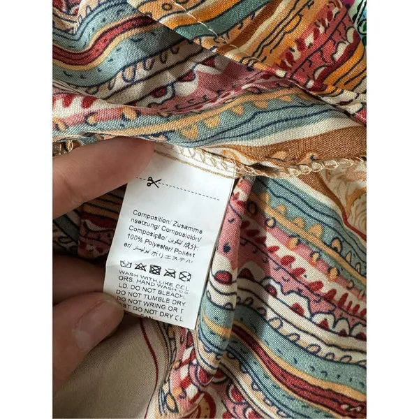Blouse size medium Tan - Image 5