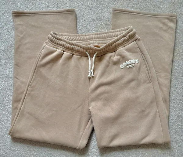 Gracie’s Boutique Light Brown Fleece Lined Sweatpants Womens M - Image 2