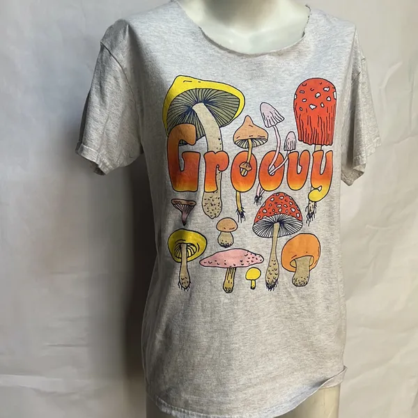 Groovy gray graphic off the shoulder T-shirt - Image 2