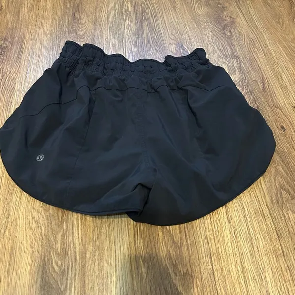 LULULEMON reversible black gray active athletic training shorts women's 6 - Image 8