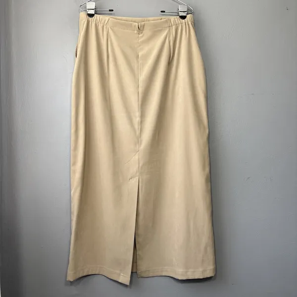 David Brooks Skirt Size 12 Neutral Tan Faux Suede Minimalist Modest Straight - Image 4