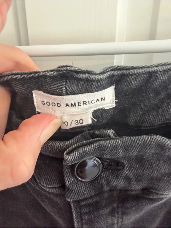 Good American Good Legs Skinny‎ Jeans Black Distressed Hem Size 10/30 - Image 3