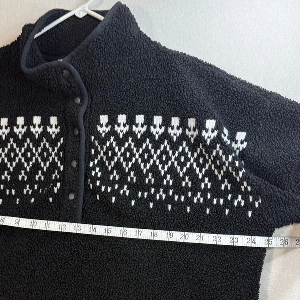 LOFT Black and White Patterned Sherpa - Image 5