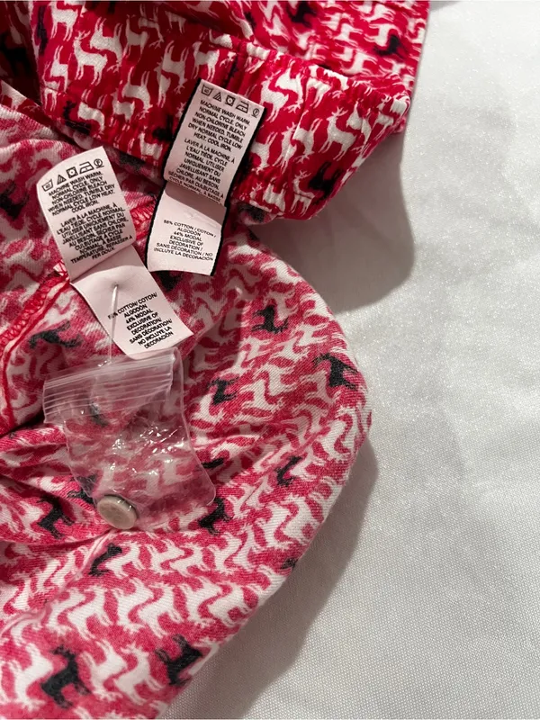Victoria's Secret Flannel Reindeer Prints Pajama Set Size Large Red Black White - Image 9