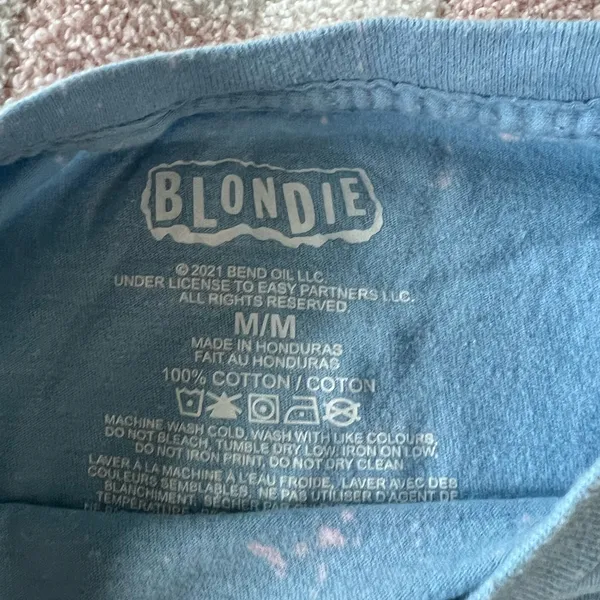 Blondie Nites Graphic Tee - Image 3