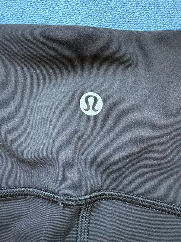 Lululemon Leggings Crop - Image 3