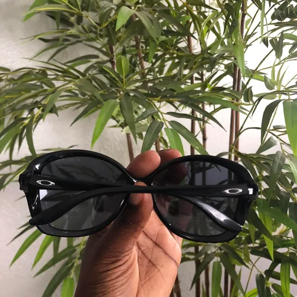 Oakley Black Wrap Around Oversize Round Women Sunglasses Made in USA Gothic Streetwear - Image 4