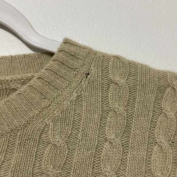 J. Crew Cashmere Wool Blend Cable Knit Sweater Size Medium Green Lightweight - Image 4