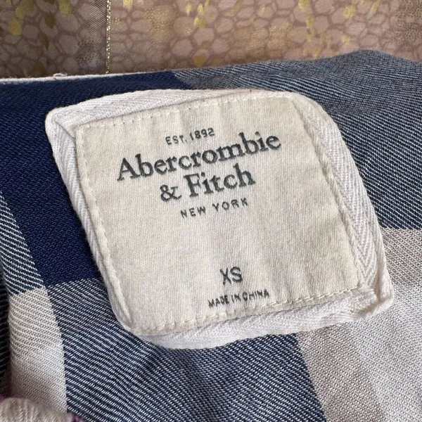 Abercrombie & Fitch 2013 Pink Blue Button Up Plaid Flannel Shirt XS - Image 3