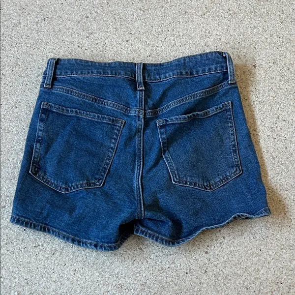Old Navy Classic Blue Jean Shorts - Image 4