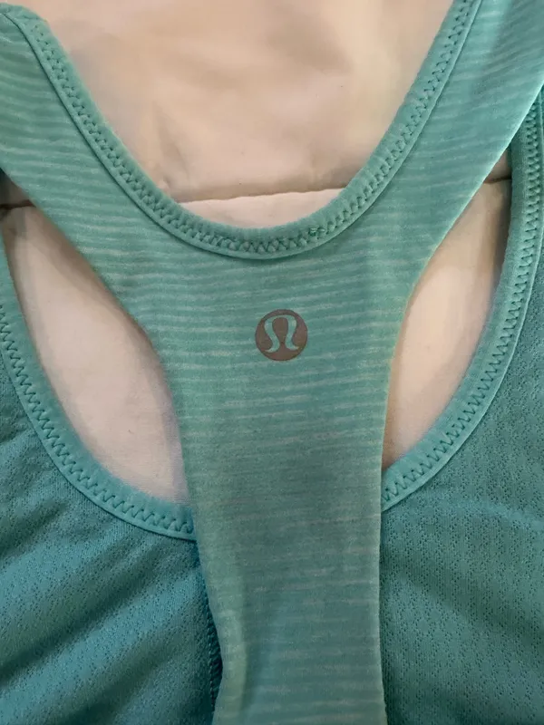 Lululemon Racerback Tank Top Aqua Blue Striped Built-In Bra Size Unknown - Image 7