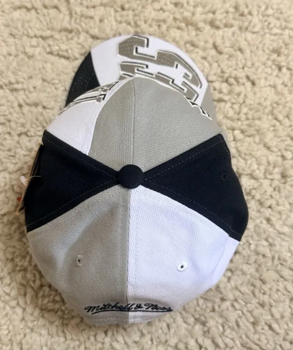 Mitchell & Ness New York Yankees Pro Crown Retro Snapback Hat - Image 3