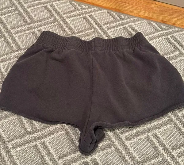 Shorts - Image 2