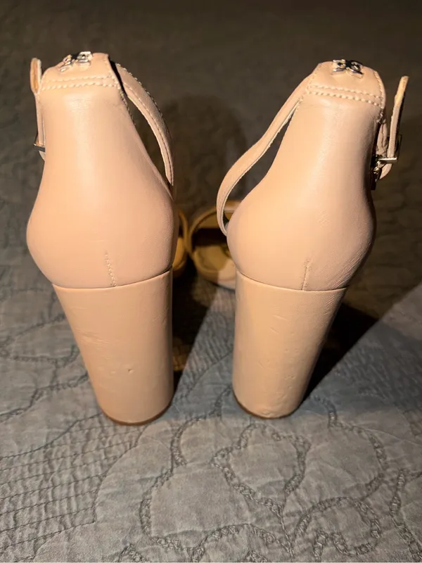 Sam Edelman Yaro Block Heel Sandal-Soft Beige Leather Size-9.5 - Image 4