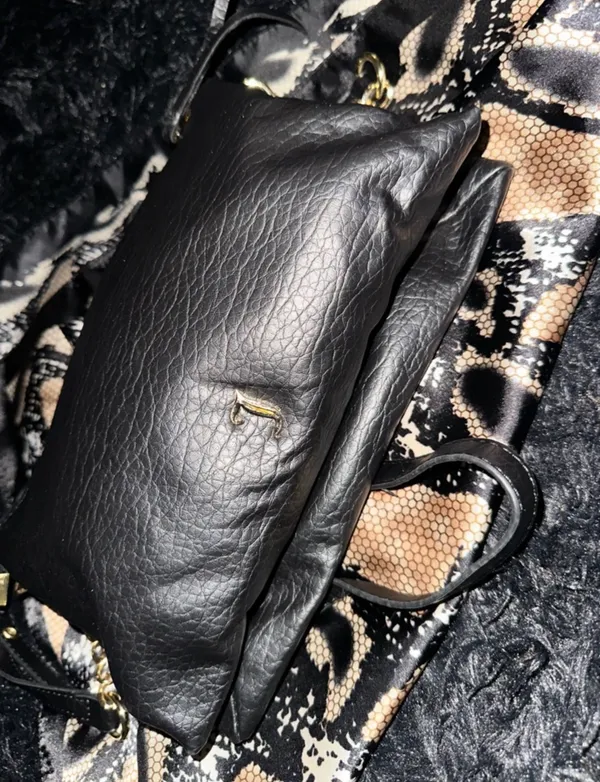 Juicy Couture classic black leather bag  - Image 3
