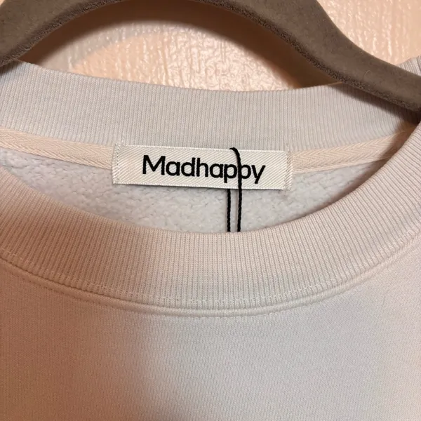NWT Madhappy Graphics 3 Fleece Crewneck 2024 Crown Cream‎ Pink Blue Medium - Image 3