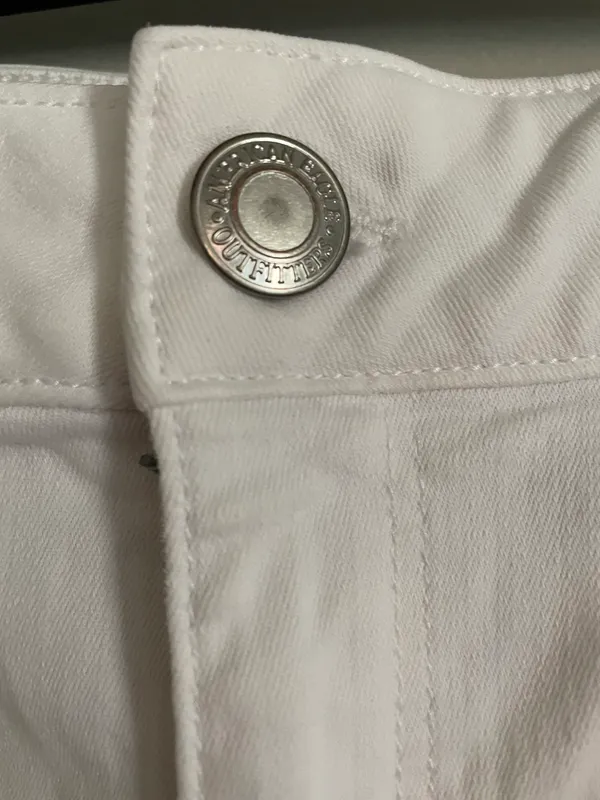 White Denim Midi Shorts - Image 5