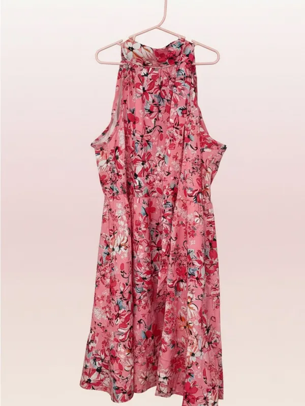 Halter-Neck Pink Floral Tie-Waist Mini Dress - Image 3
